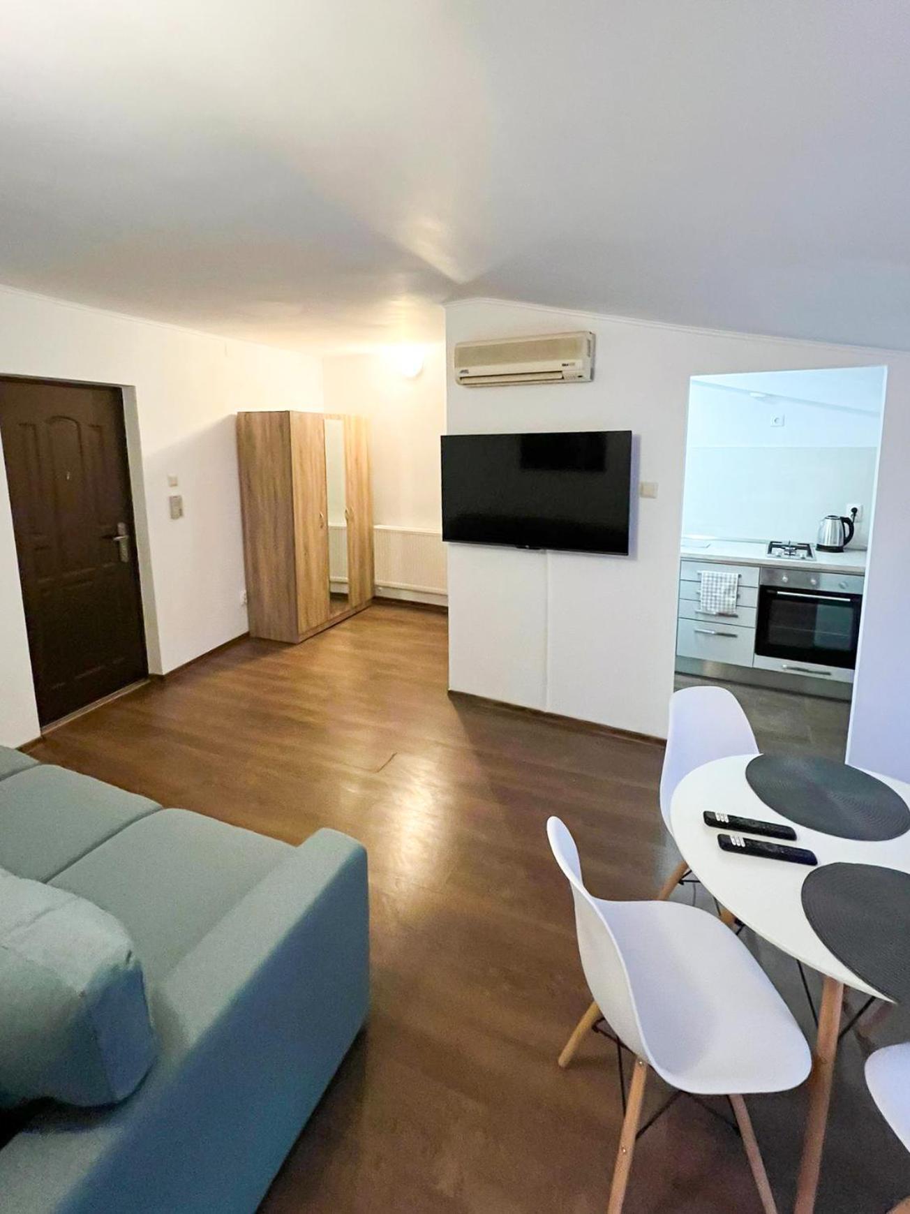 Lsix Apartment Bucureşti Ngoại thất bức ảnh